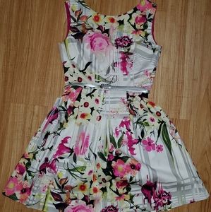 Flower print dress
